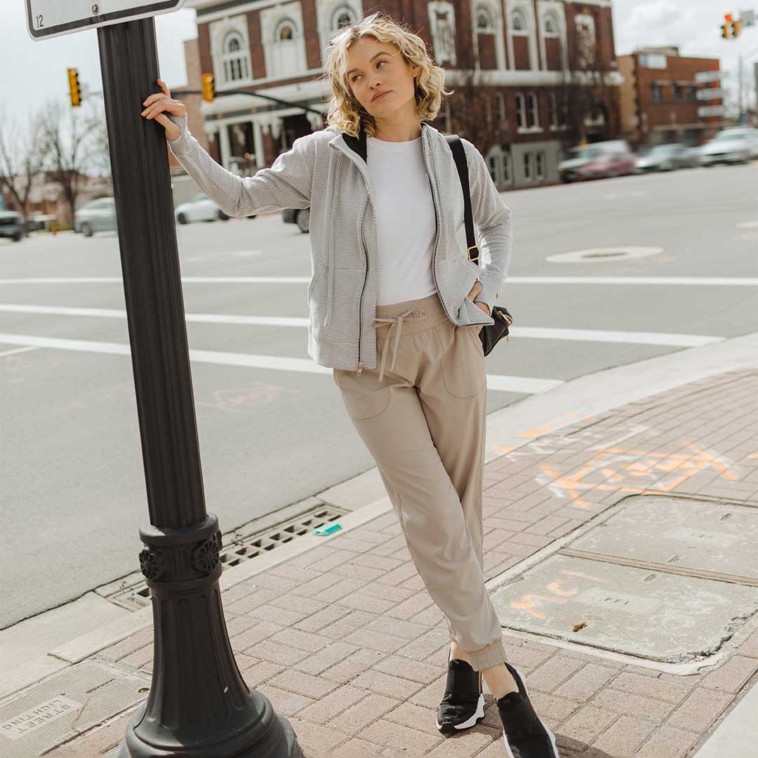 Albion Zip-Up, Honeycomb - Image 13