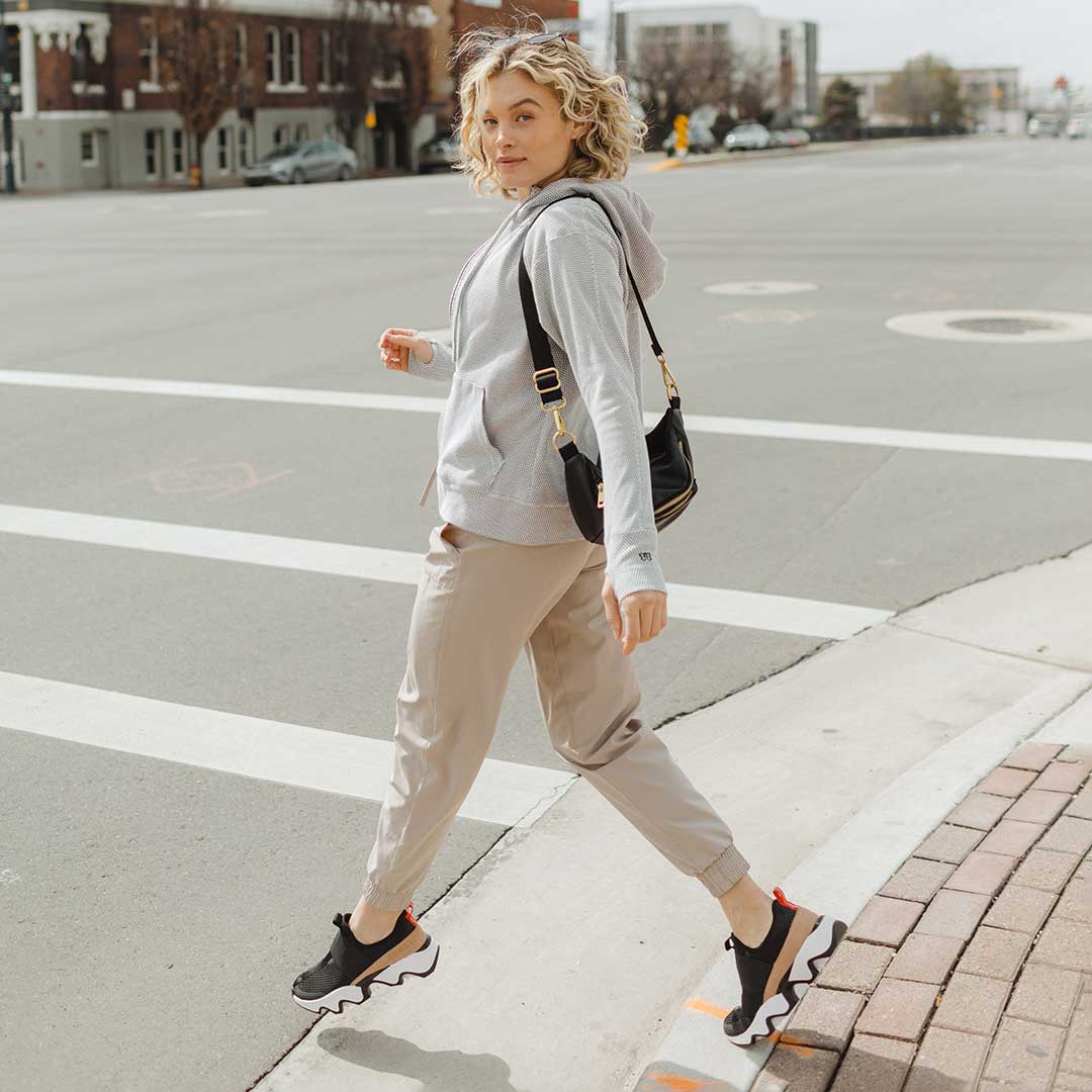 Albion Zip-Up, Honeycomb - Image 14