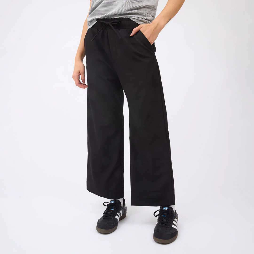 Audrey Mid Rise Wide Leg Pants, Black - Image 3
