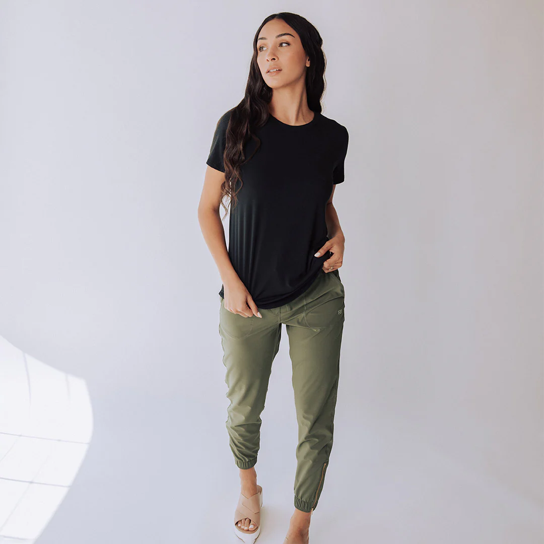 Basic Tee, Bamboo Black - Image 6