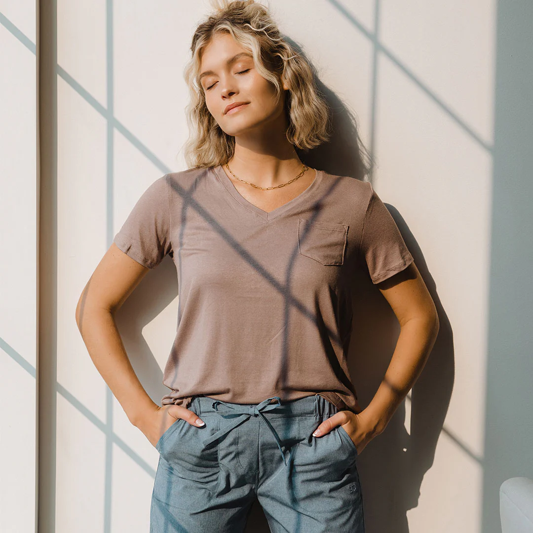 Basic V Neck Tee, Toffee - Image 4