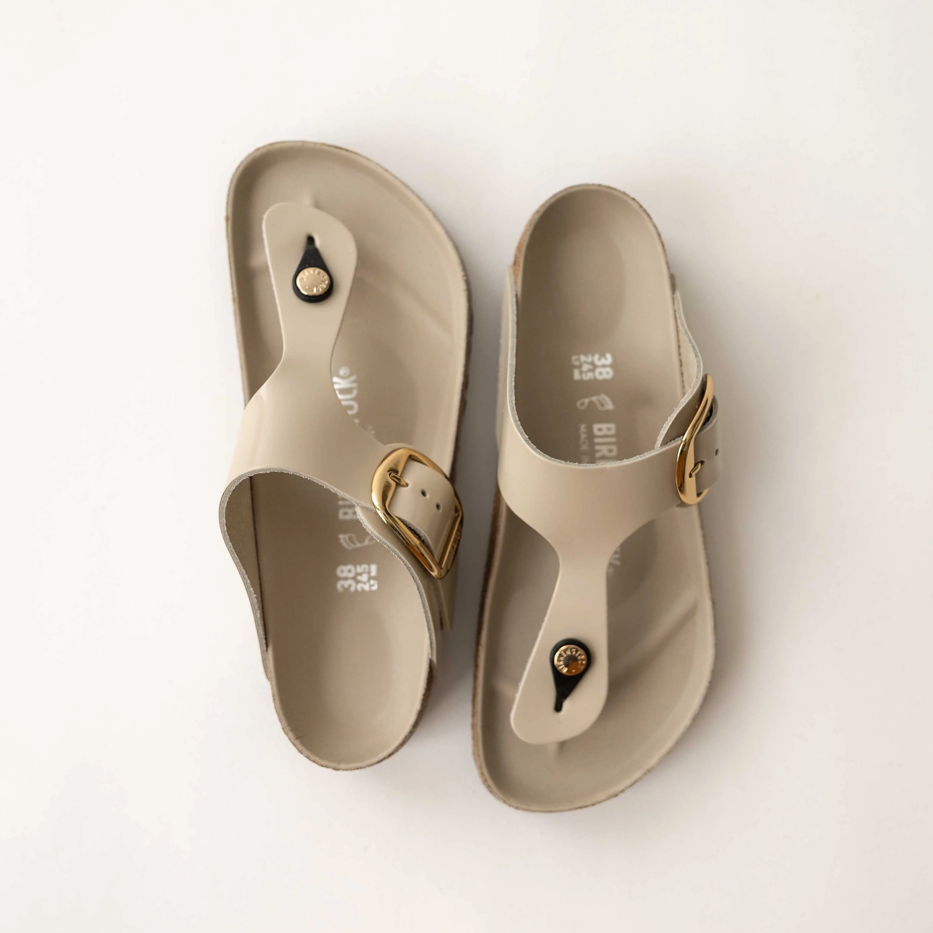 Birkenstock Gizeh Big Buckle-High Shine Oyster - Image 3