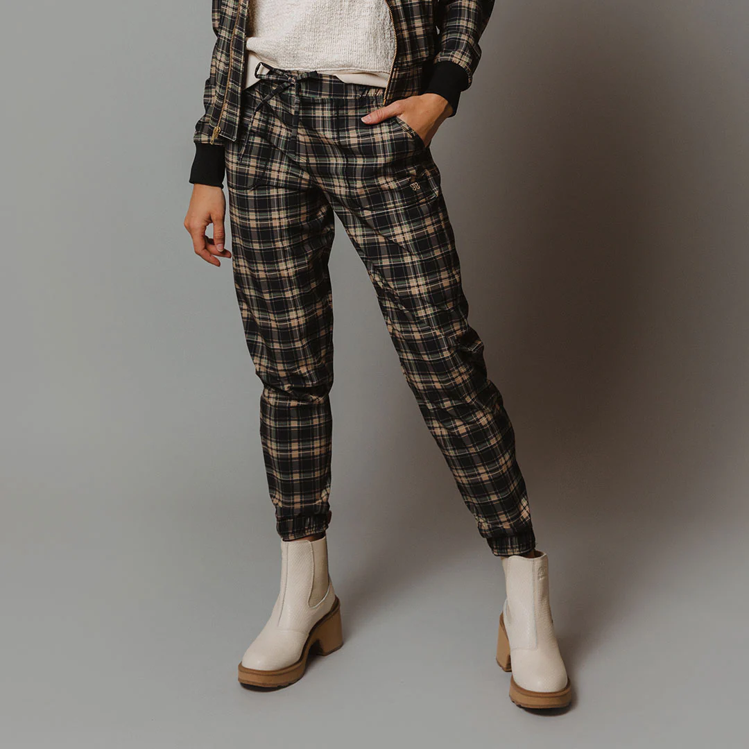 Bonnie Plaid Jetsetters - Image 4