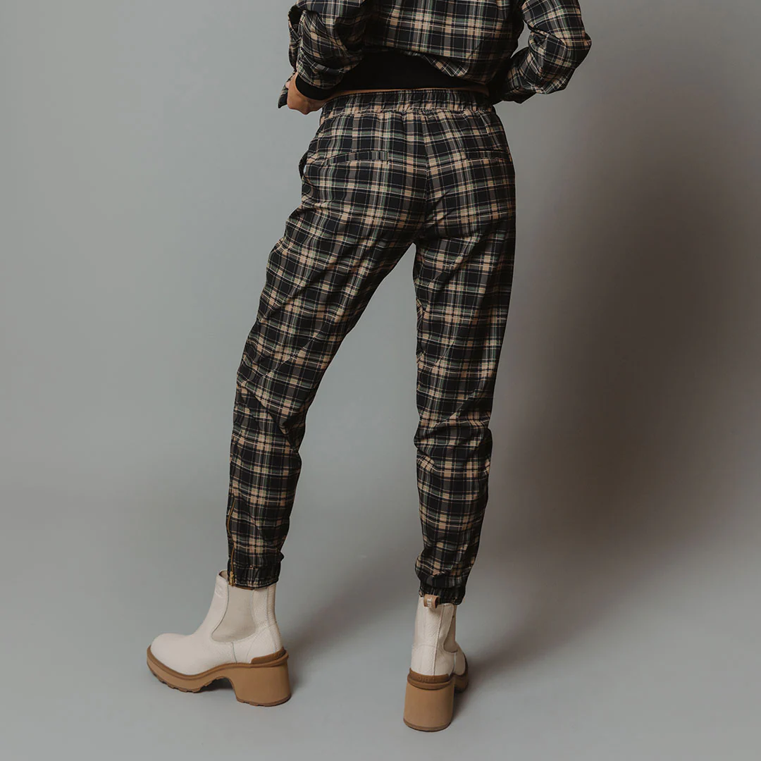 Bonnie Plaid Jetsetters - Image 7