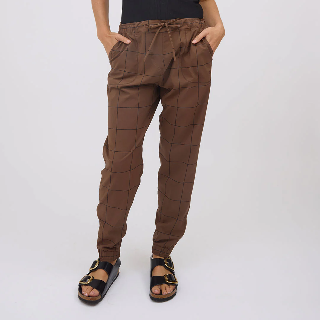 Brown/Black Windowpane Jetsetters - Image 3