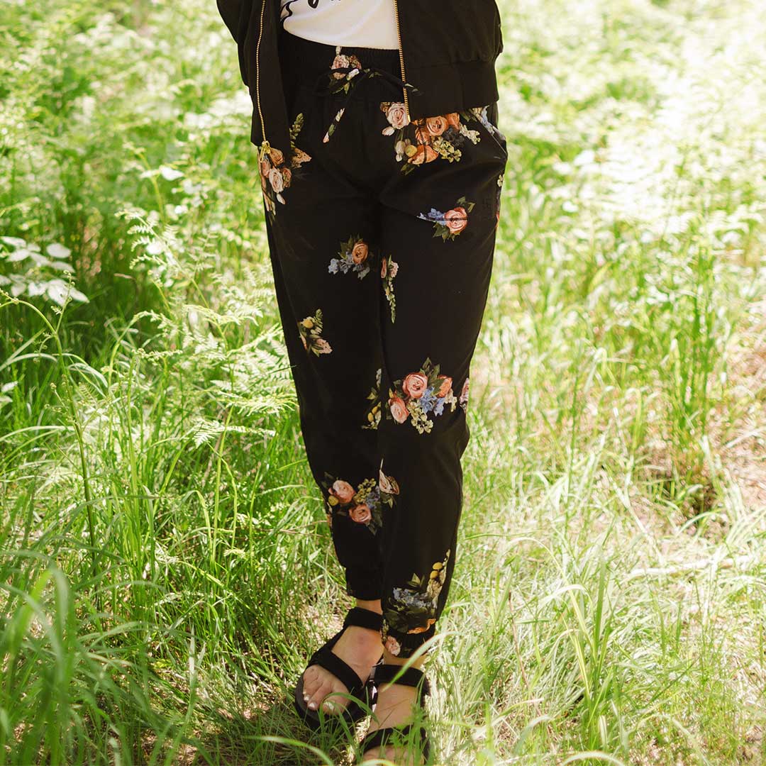 Destination Joggers, Rose Black - Image 4