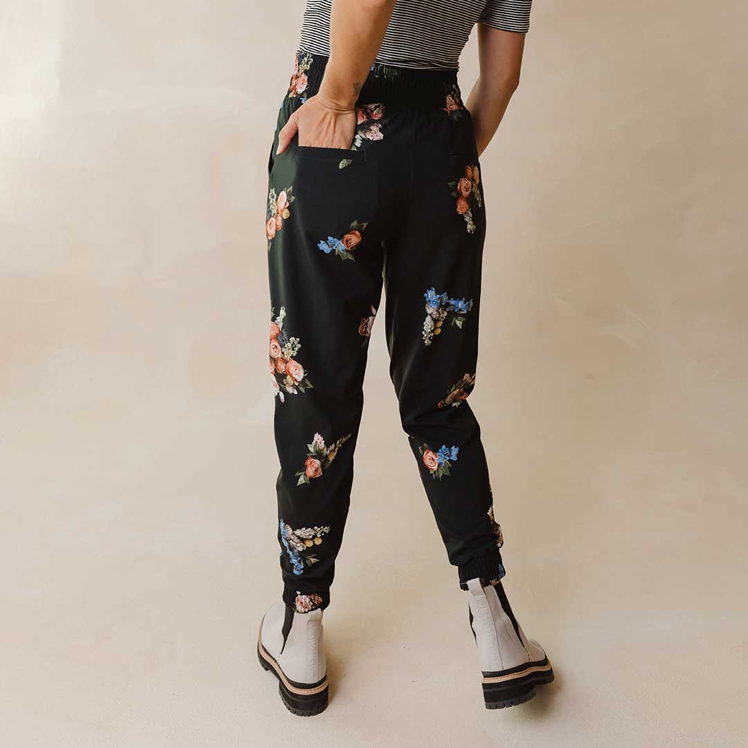 Destination Joggers, Rose Black - Image 9