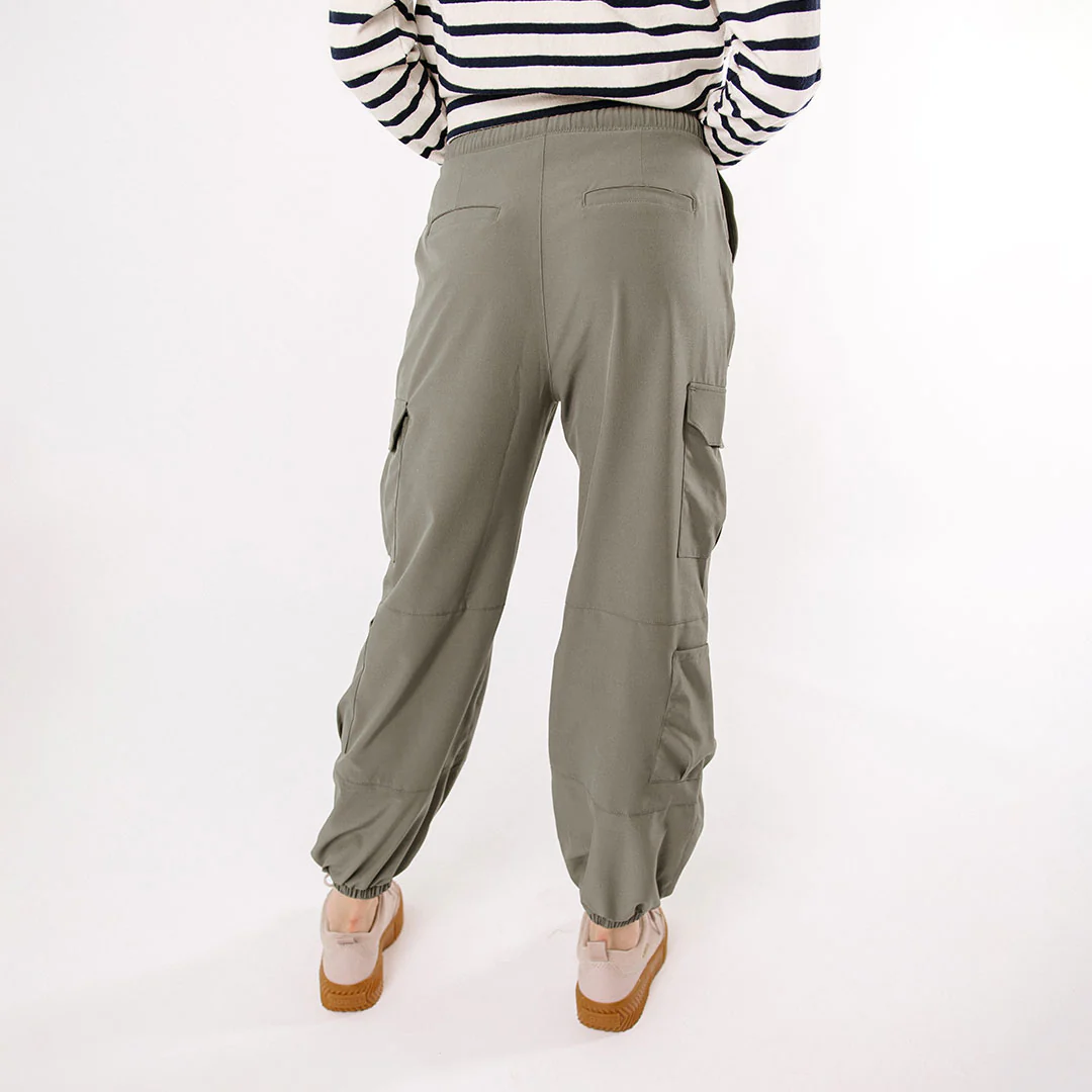Jetsetter Cargo Joggers, Olive - Image 6