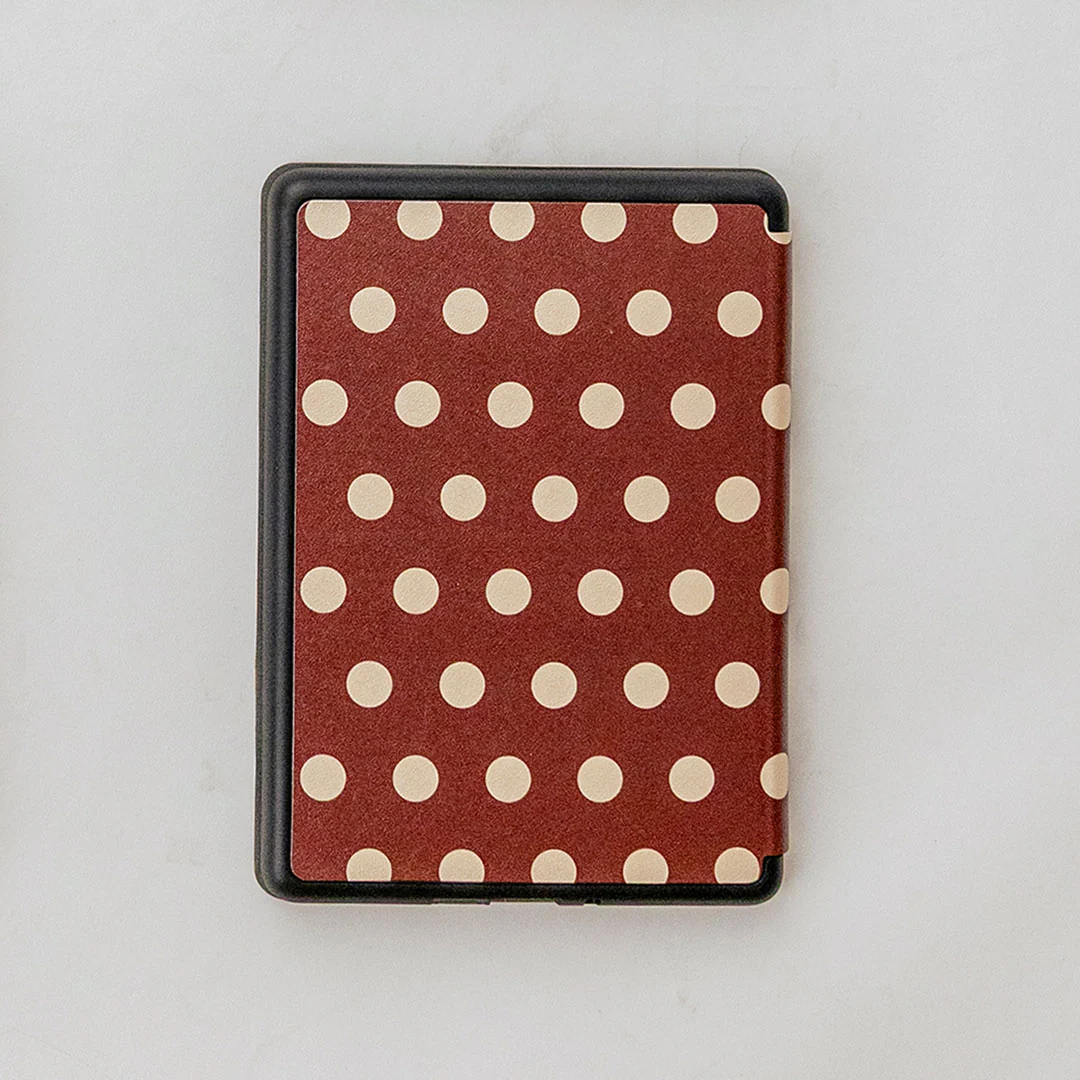 Kindle Cover-Cream Cocoa Dot - Image 5