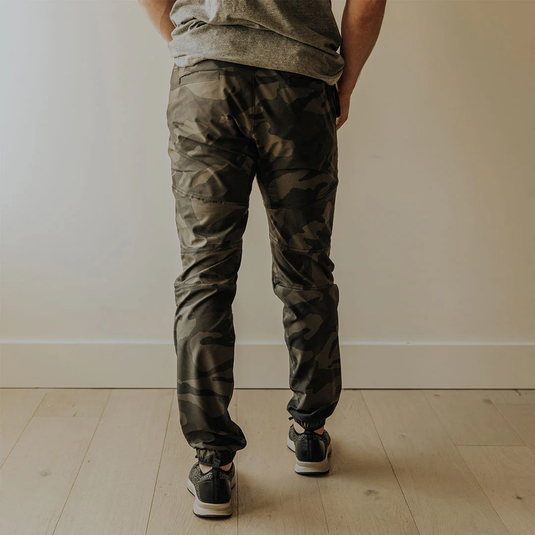Men's Camo Joggers - Image 4