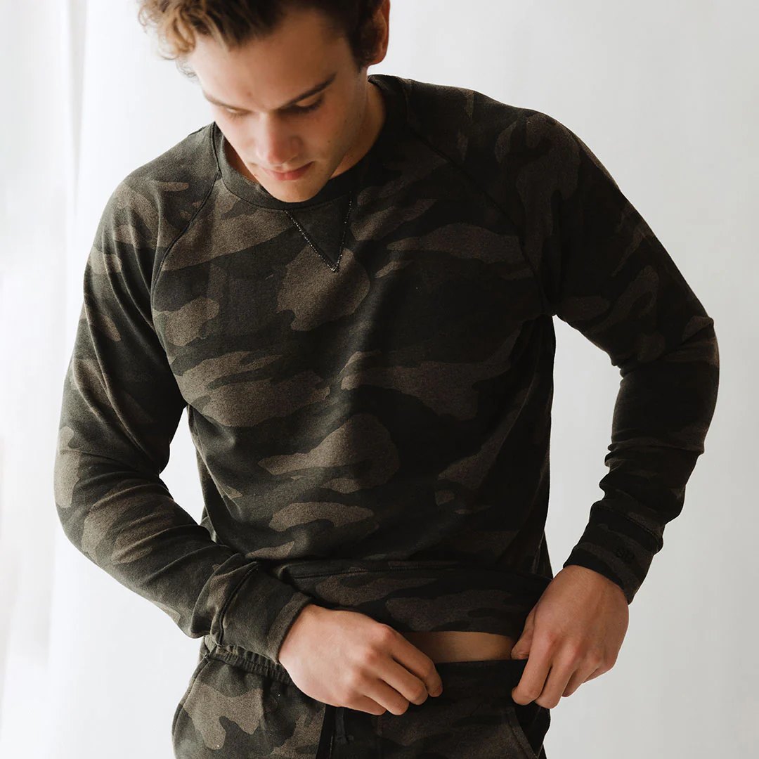 Men's Sweatshirt, Green Camo - Image 4