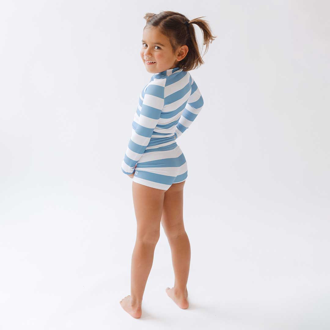 Mini Rash Guard and Shorts Set, Horizon Blue - Image 2