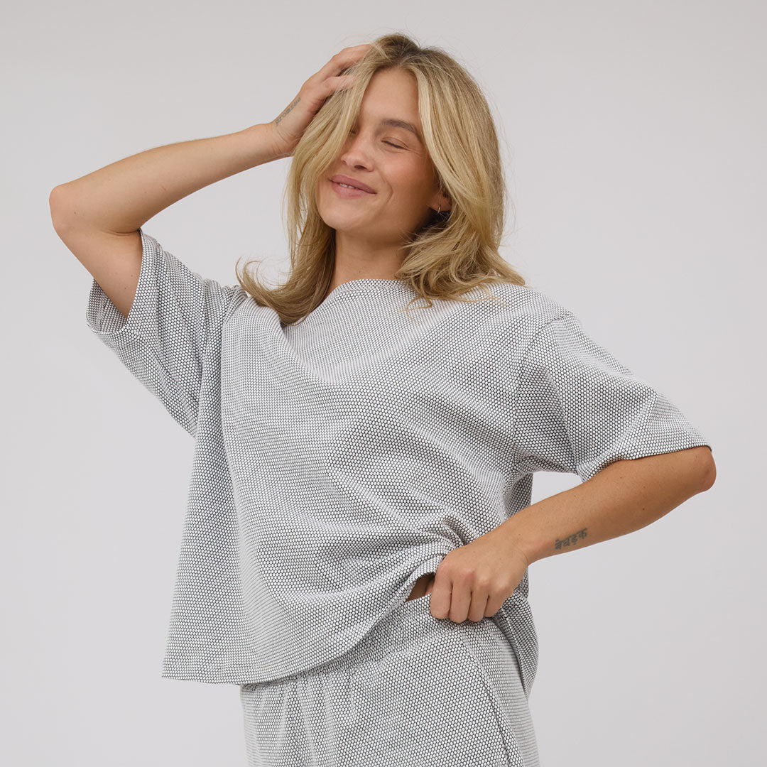 Perfect Oversized Honeycomb Tee - Image 5