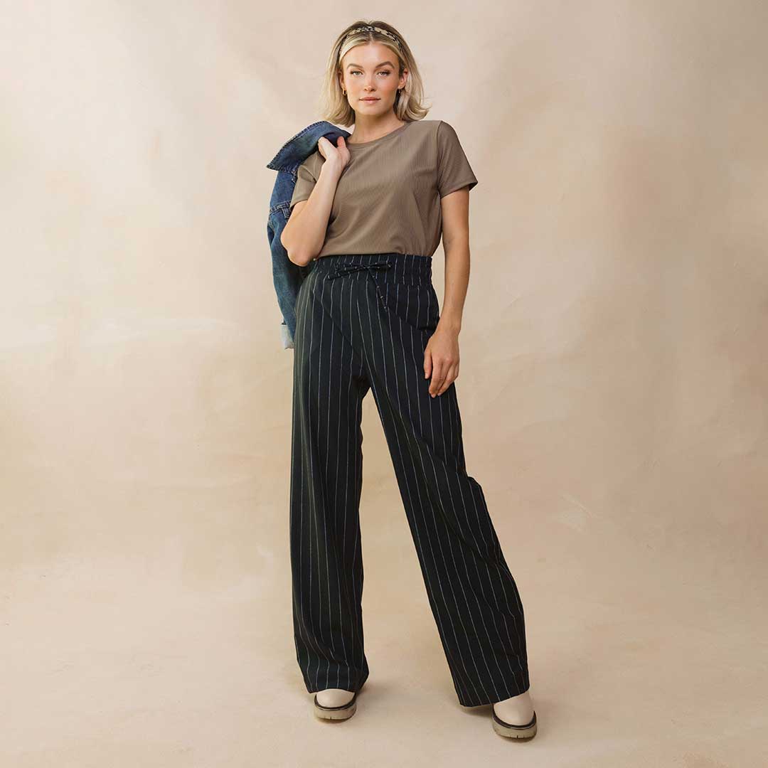 Ribbed Basic Crew Neck Tee, Cappucino - Image 2