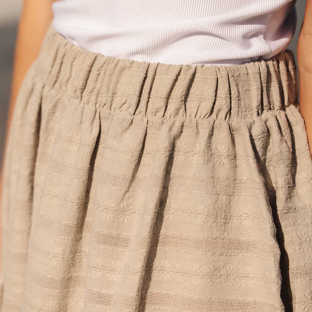 Short Tiered Skirt, Dune - Image 7