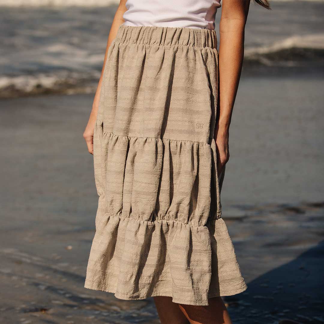 Short Tiered Skirt, Dune - Image 8