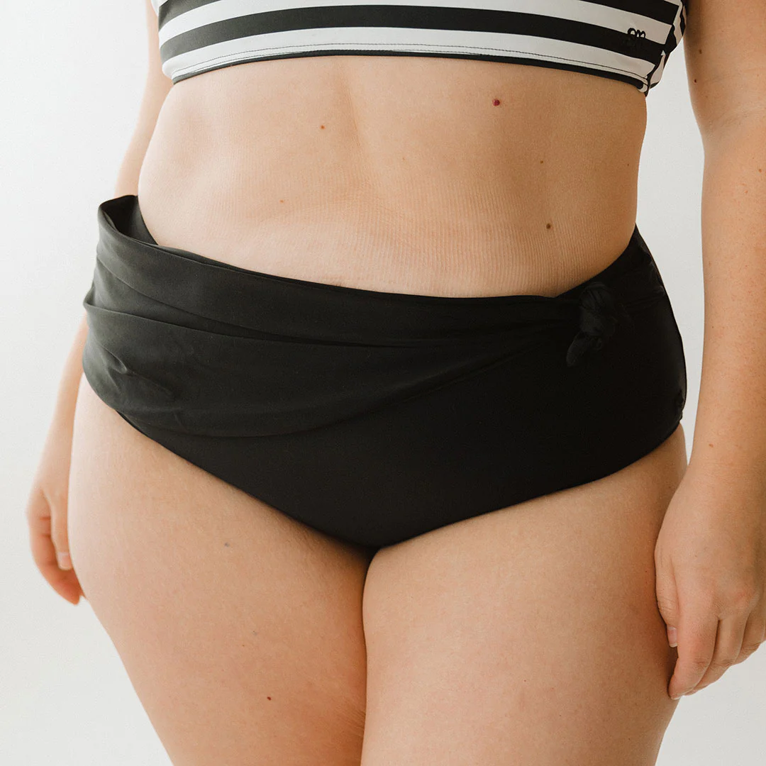 Simone Bottoms, Black - Image 10
