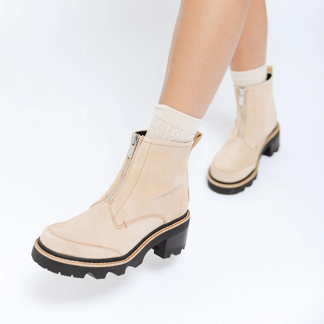 Sorel Joan Now Zip-Canoe, Black - Image 9
