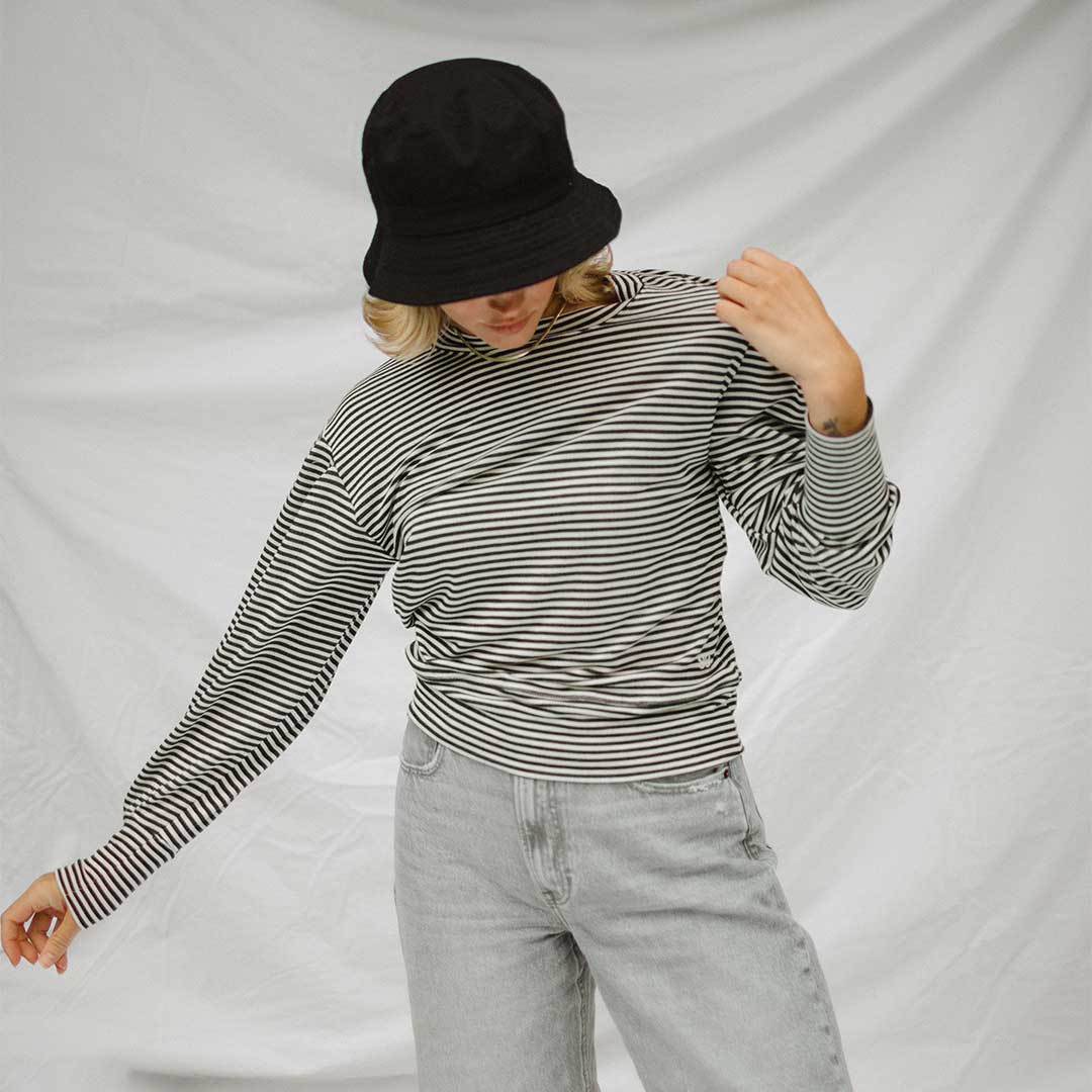 The Coco Long Sleeve, Black-White - Image 2