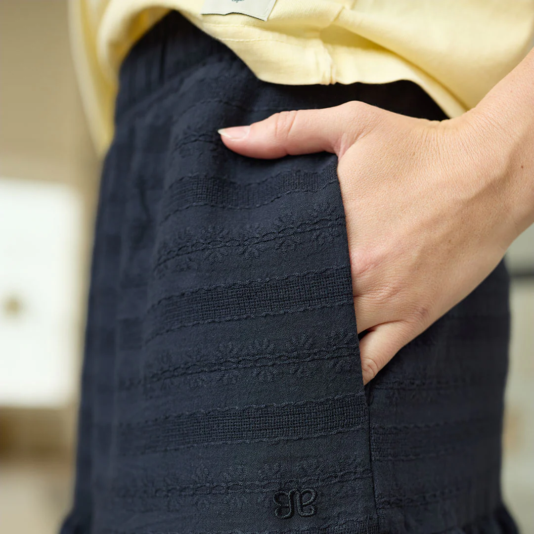 The Penny Skirt, Black - Image 4