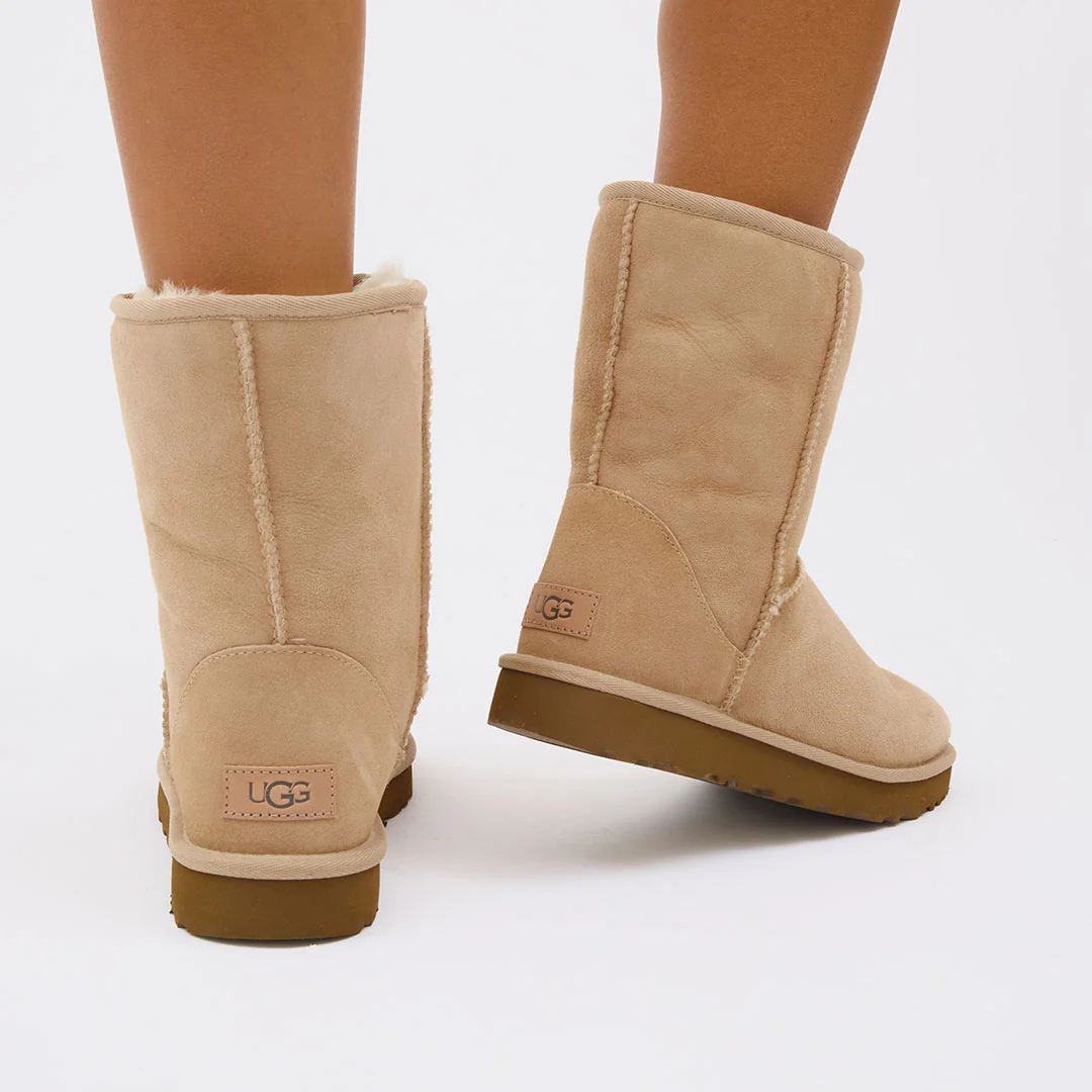 UGG Classic Short II, Sand - Image 3