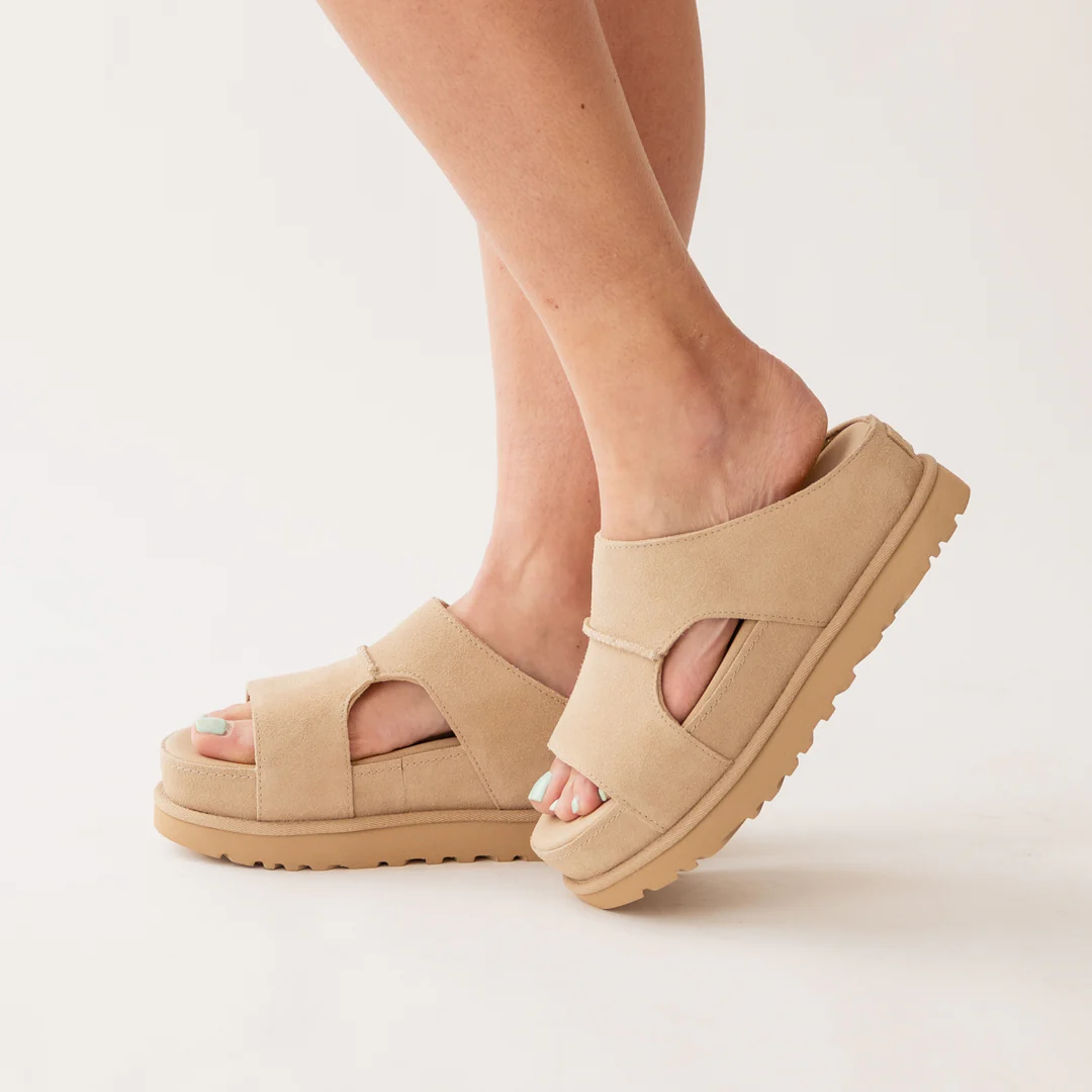 UGG Goldenstar Hi Cutout Slide - Image 4