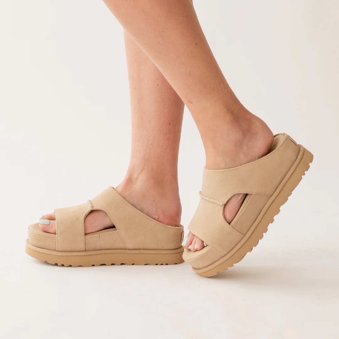 UGG Goldenstar Hi Cutout Slide - Image 5